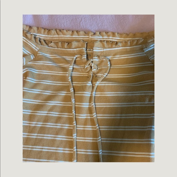 Gold off the shoulders shirt!! - Picture 3 of 3